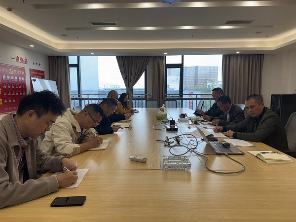 集采管理部考核现场.jpg